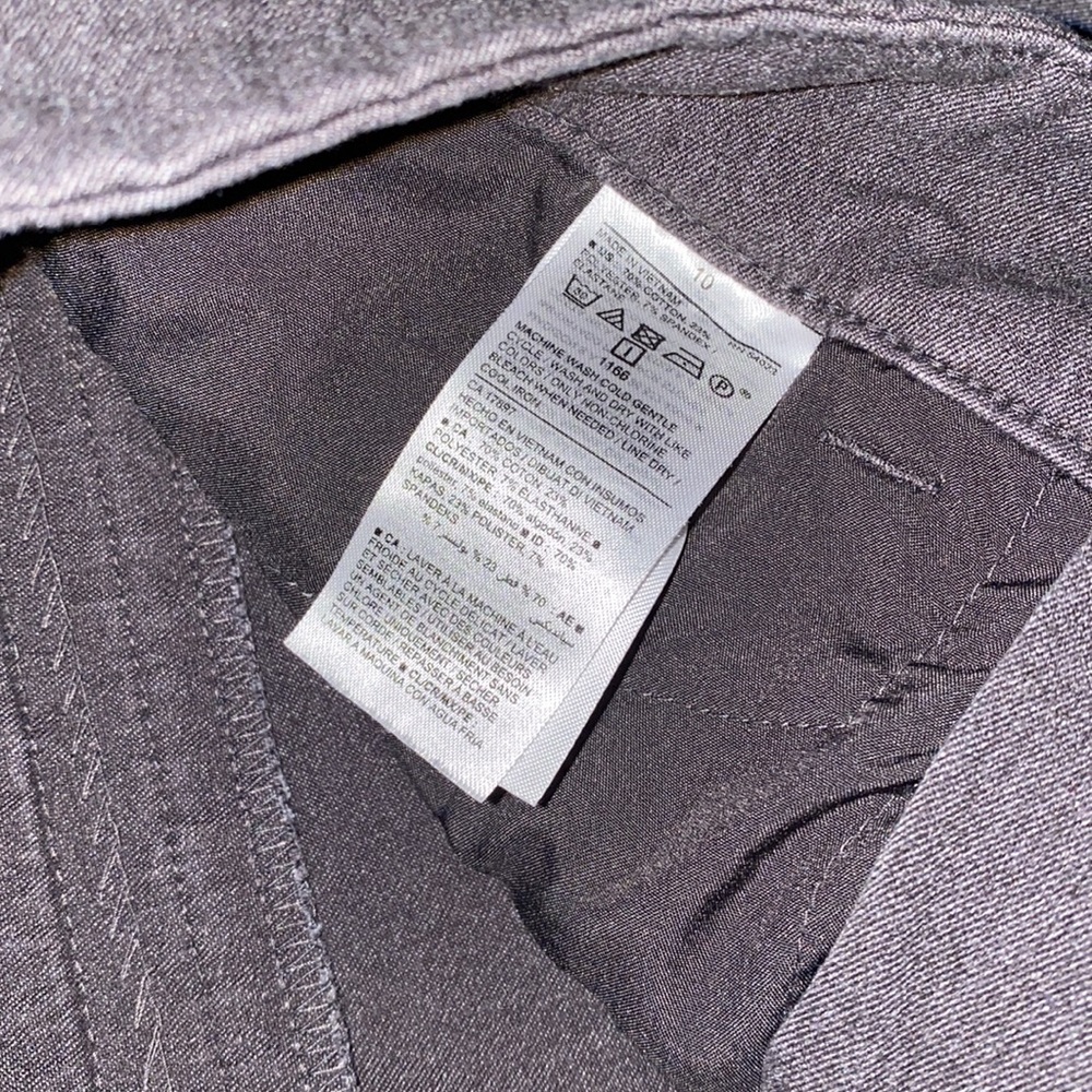 Old Navy Charcoal Gray High-Waisted Pixie Ankle P… - image 3